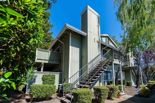apt-c-200 Compton Cir, San Ramon, CA, 94583-1652 | Card Image