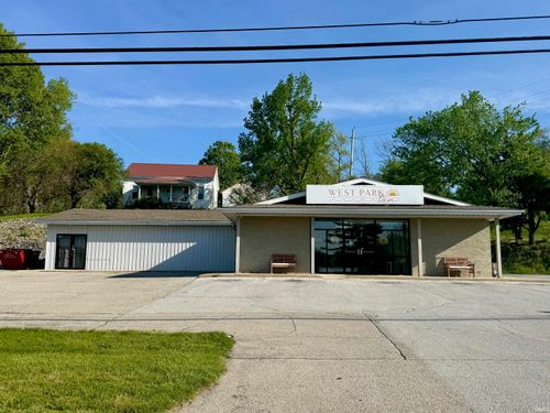 1322 W Park Drive, Huntington, IN, 46750 | Card Image
