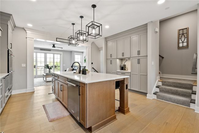 146 Enclave Drive, Townhouse with 3 bedrooms, 4 bathrooms and 2 parking in Seven Fields Boro PA | Image 6