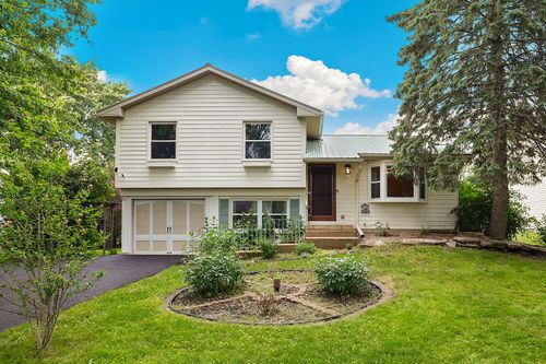 828 Tamms Ln, Bolingbrook, IL, 60440-1622 | Card Image