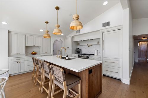 22510 Decoro Dr, Santa Clarita, CA, 91350-1508 | Card Image