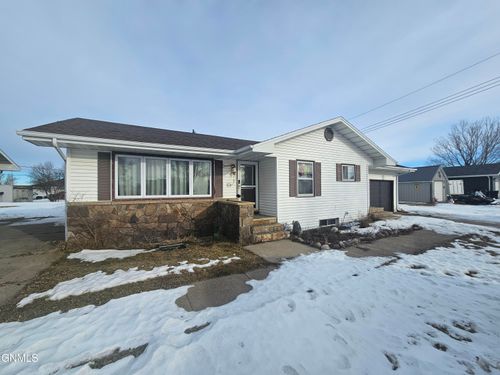 214 Avenue F E, Napoleon, ND, 58561 | Card Image