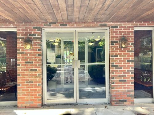 apt-14-33 Paul St, Newton Center, MA, 02459-2471 | Card Image