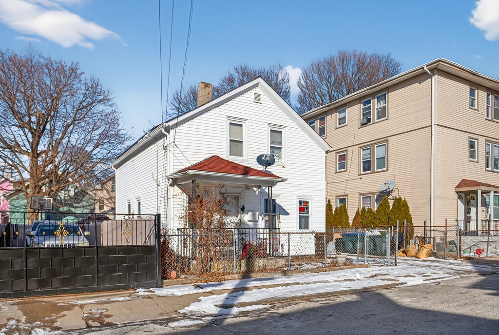 Residential in Providence 4