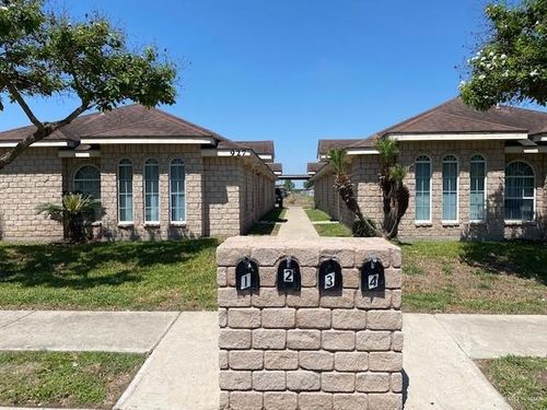 927 French Ave, Edinburg, TX, 78541-2665 | Card Image