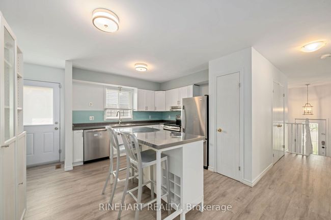 58 Sunrise Cres, House other with 5 bedrooms, 2 bathrooms and 2 parking in London ON | Image 10