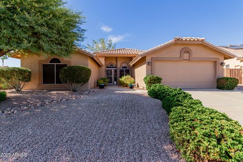 8444 W Behrend Dr, Peoria, AZ, 85382-8801 | Card Image