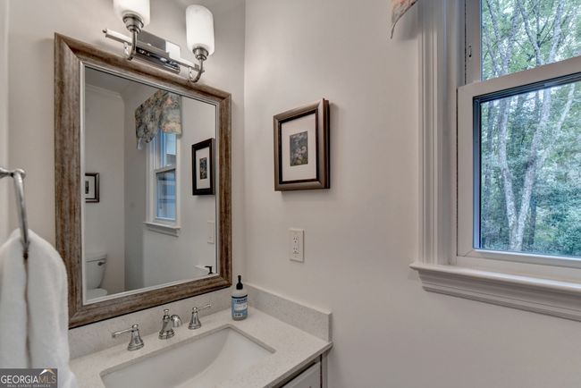 5615 Grove Point Rd, House other with 4 bedrooms, 4 bathrooms and null parking in Johns Creek GA | Image 9