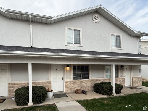 225 E 2300 N, North Ogden, UT, 84414-7258 | Card Image
