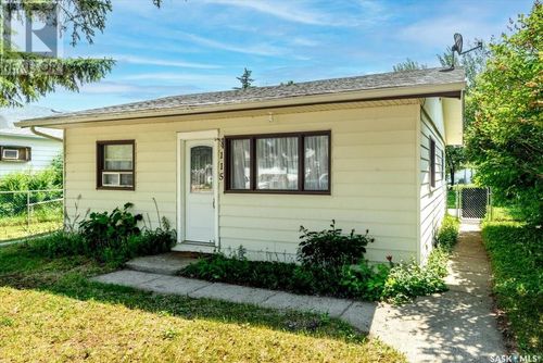 115 Fife St, Lipton, SK, S0G1S0 | Card Image