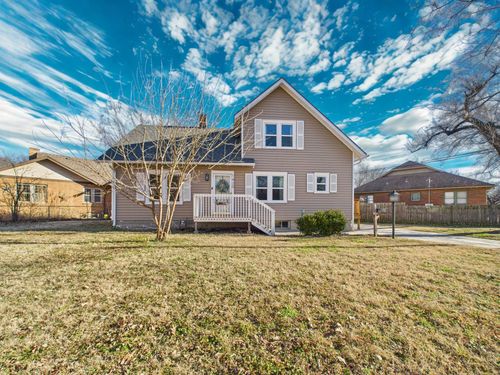 1420 N Coolidge Ave, Wichita, KS, 67203-2933 | Card Image