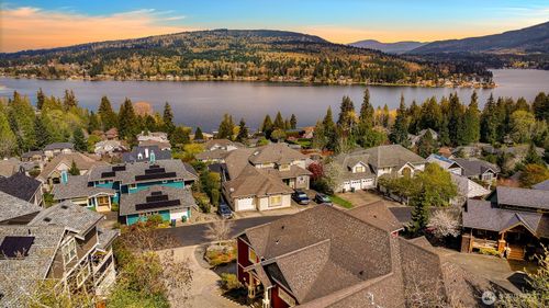4926 Coronado Ln, Bellingham, WA, 98229-2784 | Card Image