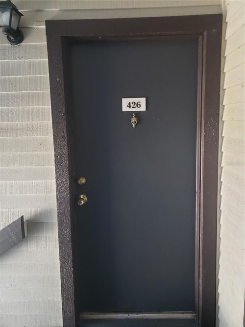 apt-426-4607 Cason Cove Dr, ORLANDO, FL, 32811-6642 | Card Image