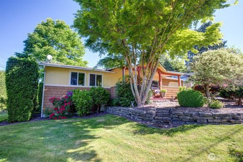26708 Ne Cherry St, Duvall, WA, 98019-8427 | Card Image