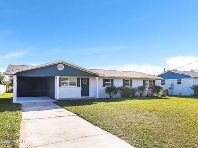 1413 Louisiana Avenue, House other with 4 bedrooms, 2 bathrooms and null parking in Lynn Haven FL | Image 3