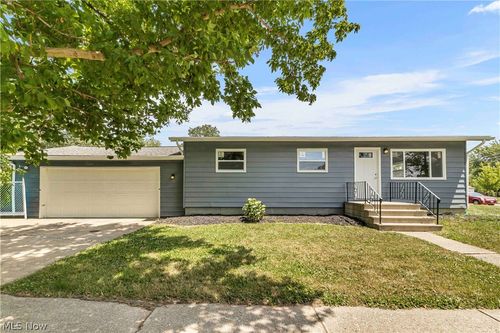 2703 Crehore Street, Lorain, OH, 44052 | Card Image