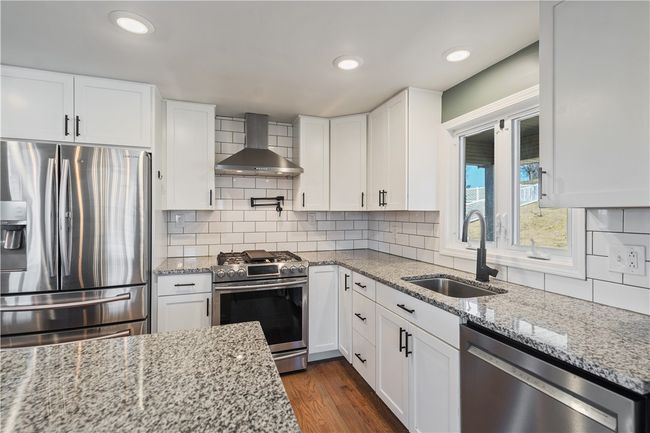 77 Duncan Station Rd, House other with 3 bedrooms, 2 bathrooms and 2 parking in Elizabeth Twp PA | Image 7