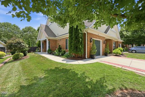 105 Bobwhite Way, Mebane, NC, 27302-8423 | Card Image