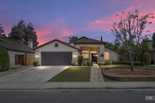 11808 Wethersfield St, Bakersfield, CA, 93312-5700 | Card Image