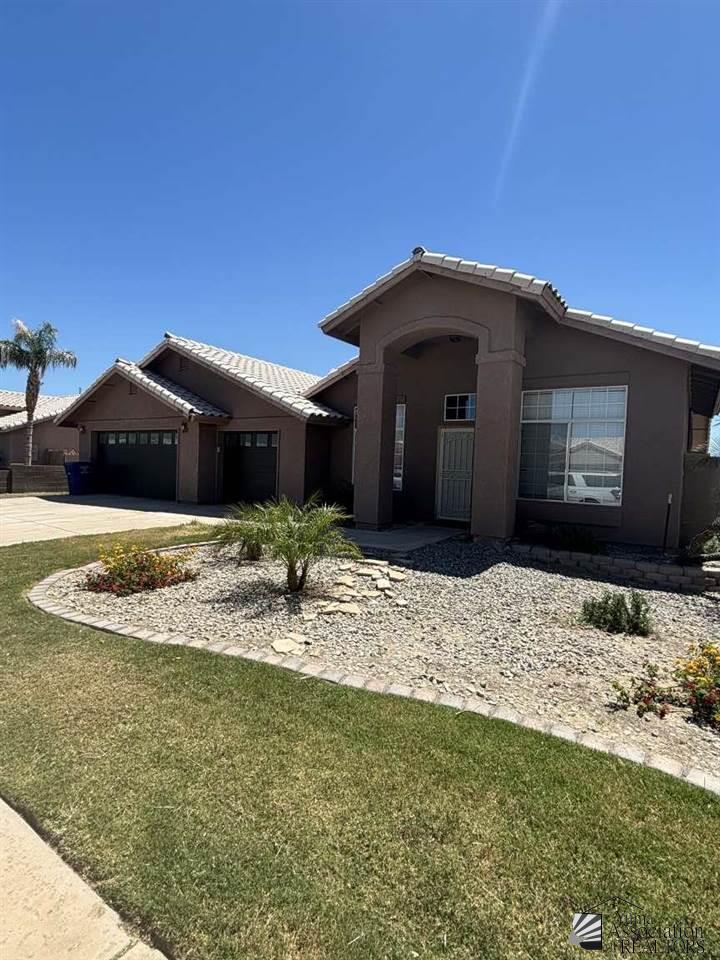 27th St, Yuma, AZ 85364