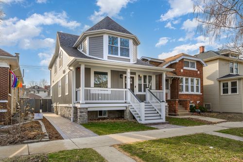515 Highland Ave, Oak Park, IL, 60304-1522 | Card Image