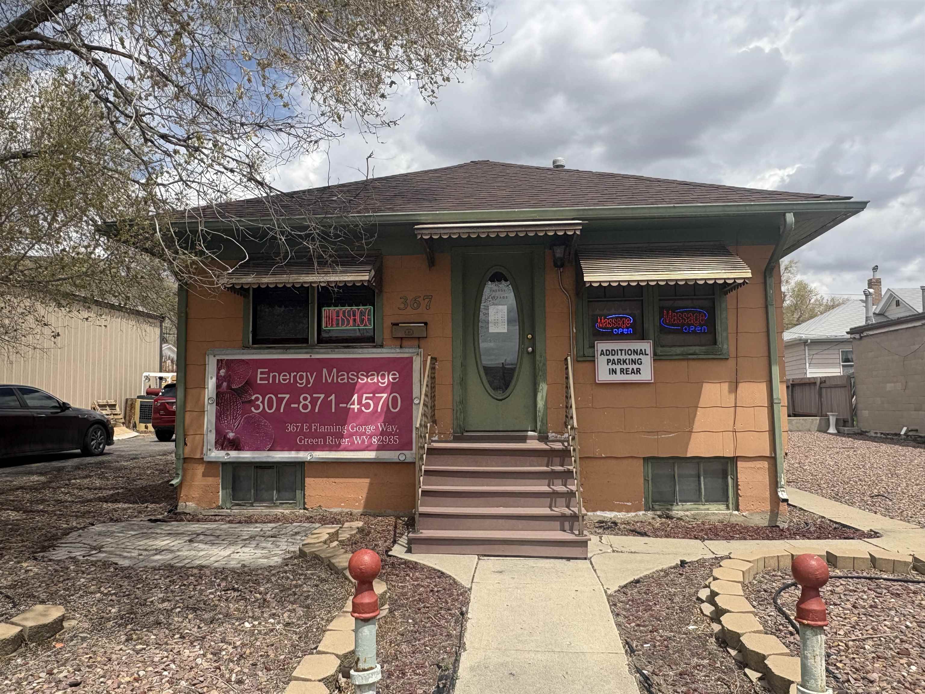 367 E Flaming Gorge Way, Green River, WY 82935