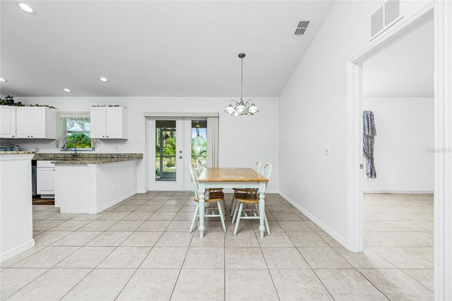 10430 Chablis Ave, House other with 3 bedrooms, 2 bathrooms and null parking in Englewood FL | Image 6