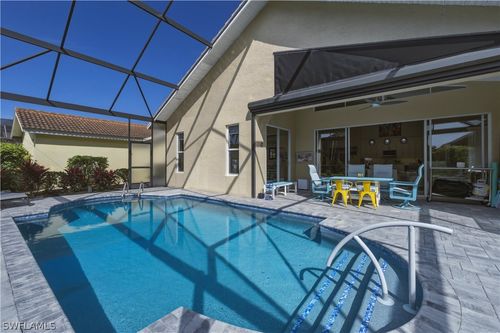 9515 Mariners Cove Ln, FORT MYERS, FL, 33919-4205 | Card Image