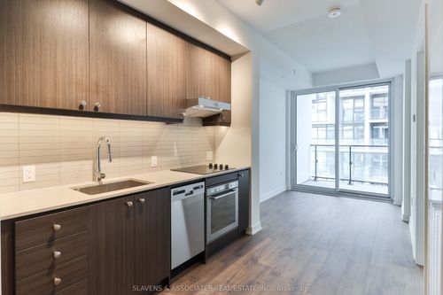 1122-9 Tecumseth St, Toronto, ON, M5V0S5 | Card Image