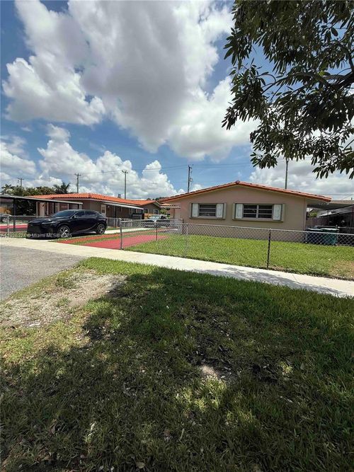 11331 Sw 7th Ter, Miami, FL, 33174-1174 | Card Image