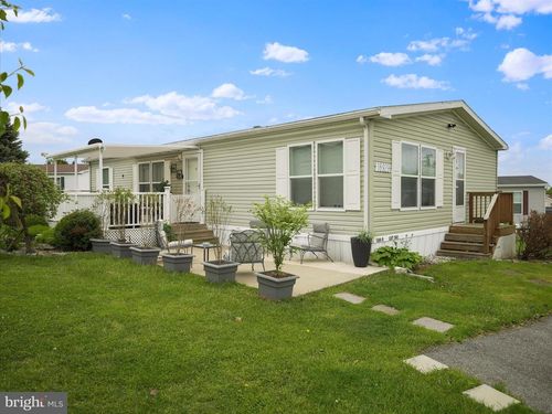 16929 Revere Rd, HAGERSTOWN, MD, 21740-7096 | Card Image