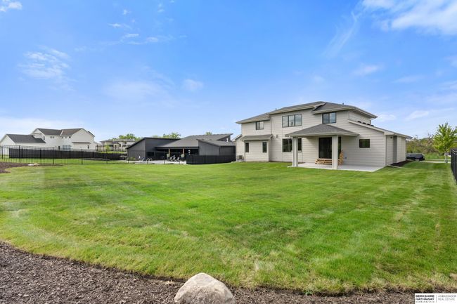 21009 C St, House other with 4 bedrooms, 4 bathrooms and 3 parking in Elkhorn NE | Image 61