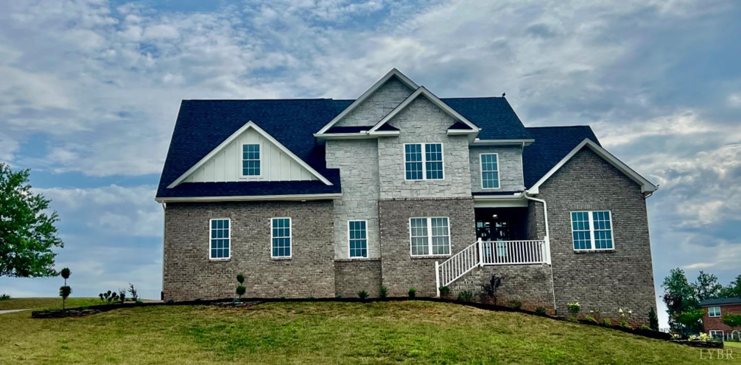 Two Creek Dr, Lynchburg, VA 24502