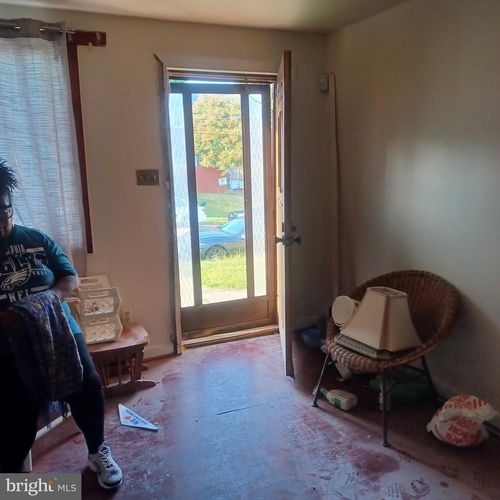 617 W 13th St, CHESTER, PA, 19013-3938 | Card Image