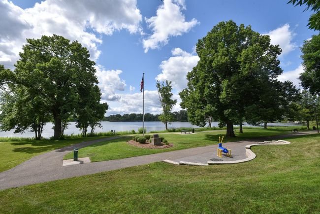 Thomas Hollingsworth Park just down the street! | Image 42