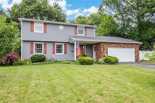 60 Lyncourt Park, Greece, NY, 14612-3822 | Card Image