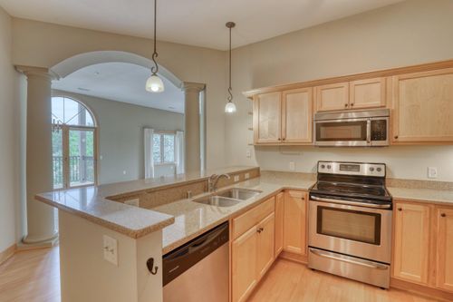 unit-1115-N51W34861 Wisconsin Ave, Okauchee, WI, 53069-9766 | Card Image