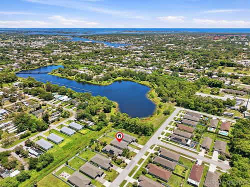 3899 Se Lee St, Stuart, FL, 34997-3143 | Card Image