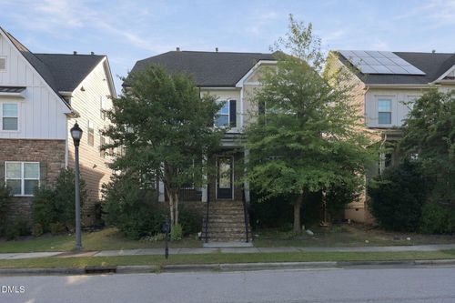 2104 Bluff Oak Dr, Cary, NC, 27519-0104 | Card Image