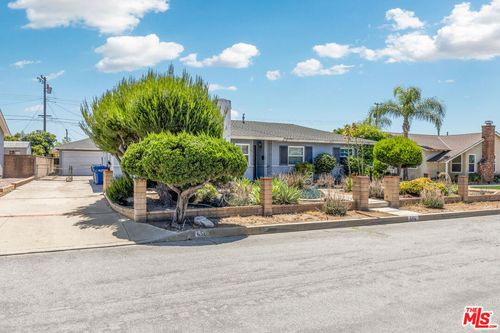 656 E Kirkwall Rd, Glendora, CA, 91740-5712 | Card Image