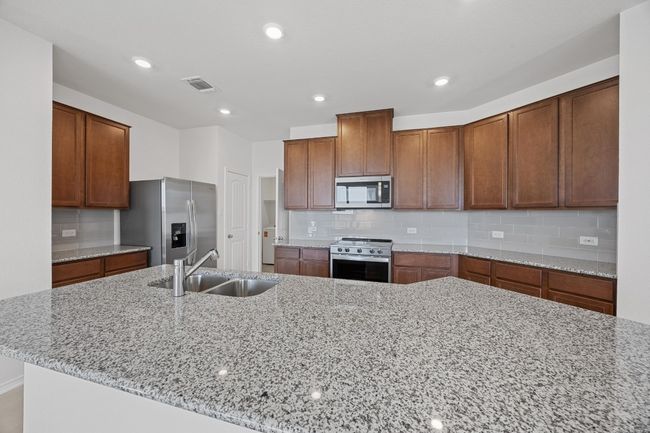 1121 Adam Wayne Ln, House other with 5 bedrooms, 4 bathrooms and 2 parking in Georgetown TX | Image 11