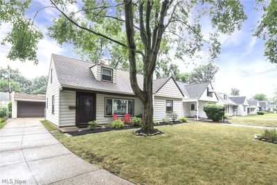 7017 Beresford Avenue, House other with 3 bedrooms, 1 bathrooms and null parking in Parma Heights OH | Image 3