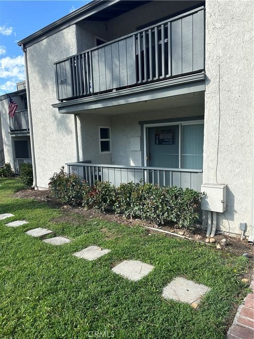 102-1865 Brea Blvd, Fullerton, CA, 92835-3920 | Card Image