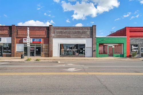 220 E Main St, Cordell, OK, 73632-4826 | Card Image