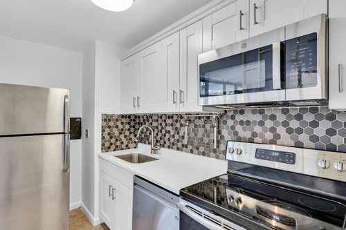 12-125 Trapelo Rd, Belmont, MA, 02478-1886 | Card Image