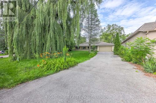 main-fl-56 Fergus Ave, Richmond Hill, ON, L4E3C1 | Card Image