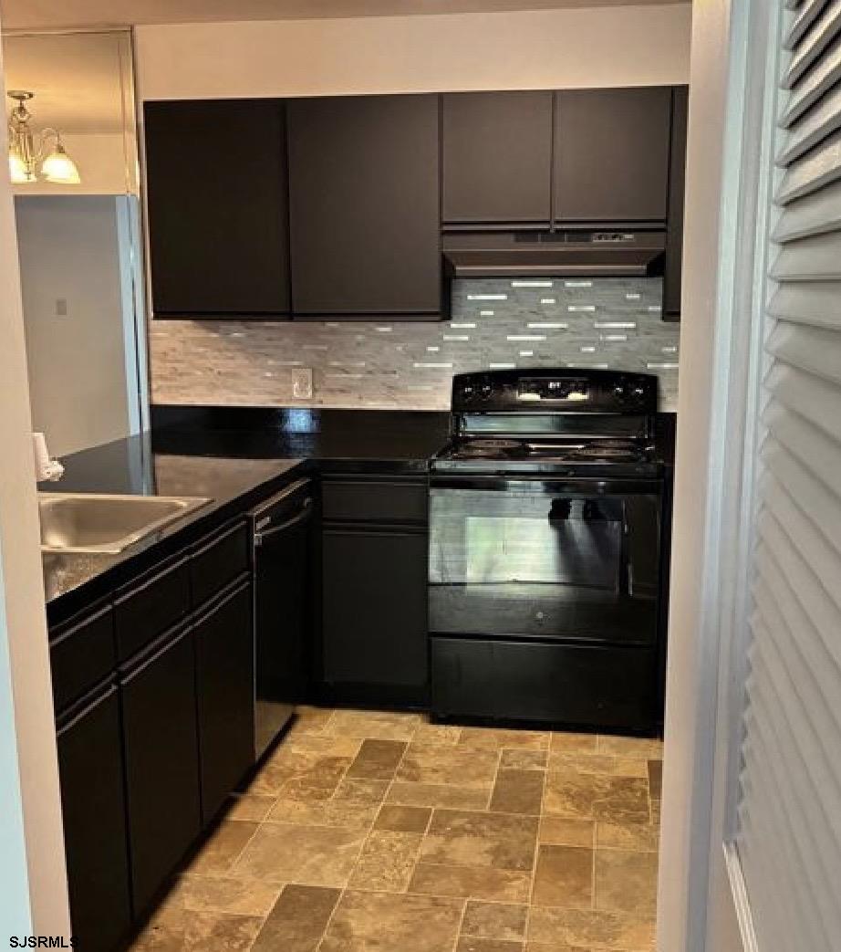 Residential Lease in Egg Harbor Township