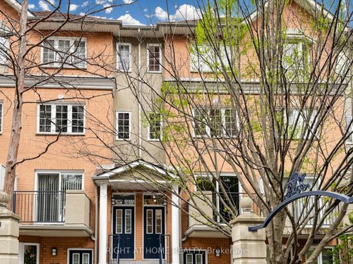 1520-28 Sommerset Way, North York, ON, M2N6W7 | Card Image