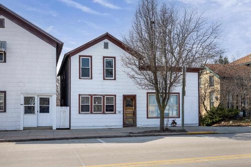 173 N Monroe Street, Waterloo, WI, 53594 | Card Image