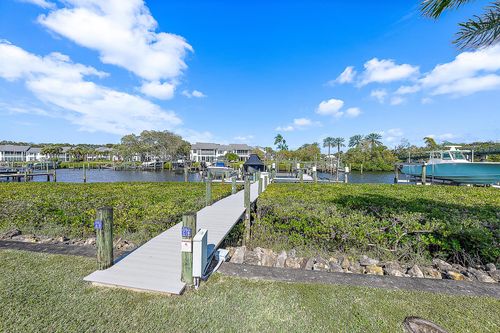 2001 Captains Way, Jupiter, FL, 33477 | Card Image